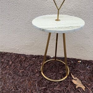 Round Marble Top Table with Gold Legs